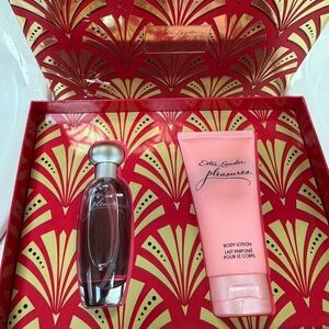 Estee Lauder Pleasures Gift Set